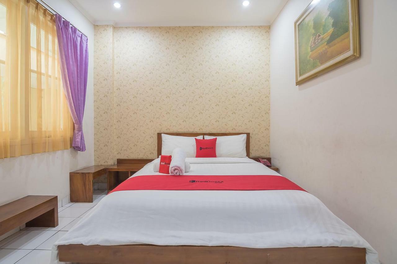 Reddoorz Near Setrasari Mall 2 Bandung Exterior foto